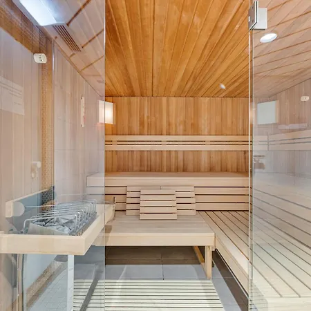 Tonbach 70 - Schwimmbad, Sauna, Solarium, Balkon Appartement