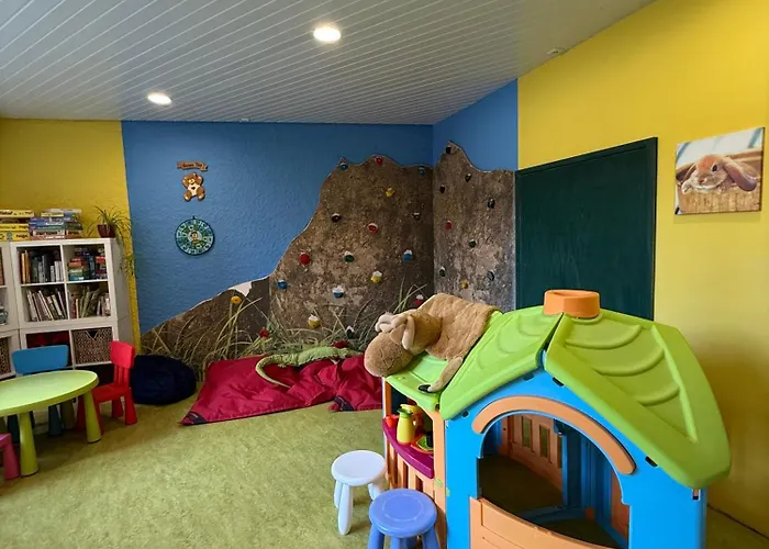 Tonbach 70 - Schwimmbad, Sauna, Solarium, Balkon * Baiersbronn